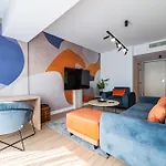 Apartman - High-end With Private Parking - By Solinis Homes Bukarest