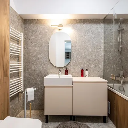 - High-end - By Solinis Homes *