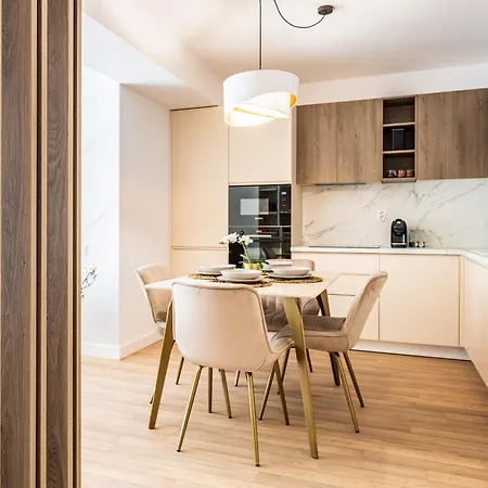 - High-end - By Solinis Homes Apartment Bucharest