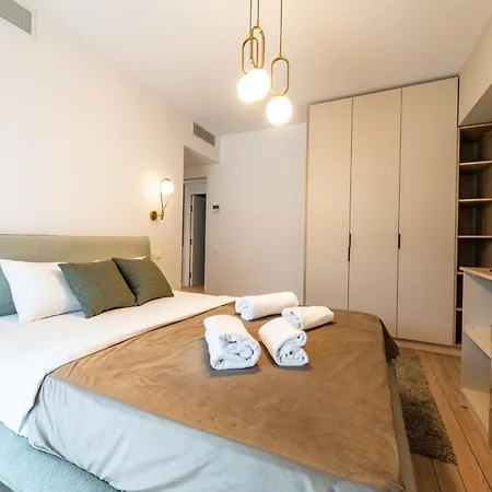 - High-end - By Solinis Homes Apartment Bucharest