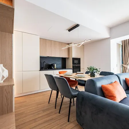 - High-end - By Solinis Homes *