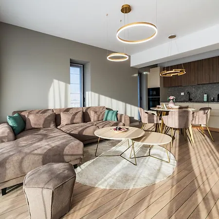 Apartman - High-end - By Solinis Homes Bukarest