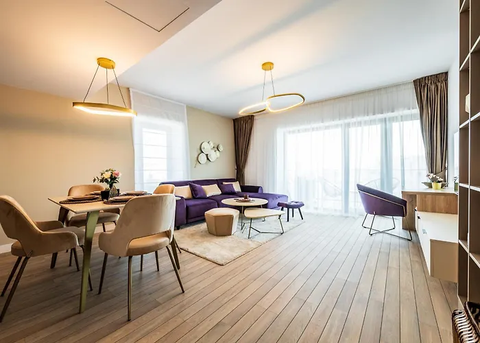 Апартаменти - High-end With Private Parking - By Solinis Homes Бухарест