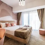 - High-end With Private Parking - By Solinis Homes Apartmán *