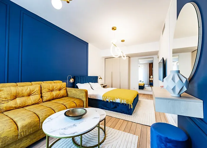 - High-end With Private Parking - By Solinis Homes Apartament *