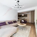 - High-end With Private Parking - By Solinis Homes Bukarest