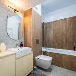 - High-end With Private Parking - By Solinis Homes Bukarest