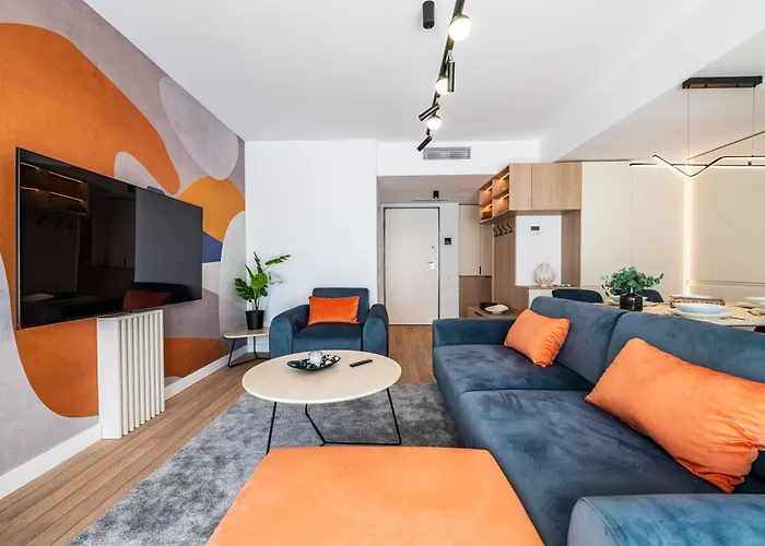- High-end With Private Parking - By Solinis Homes 布加勒斯特